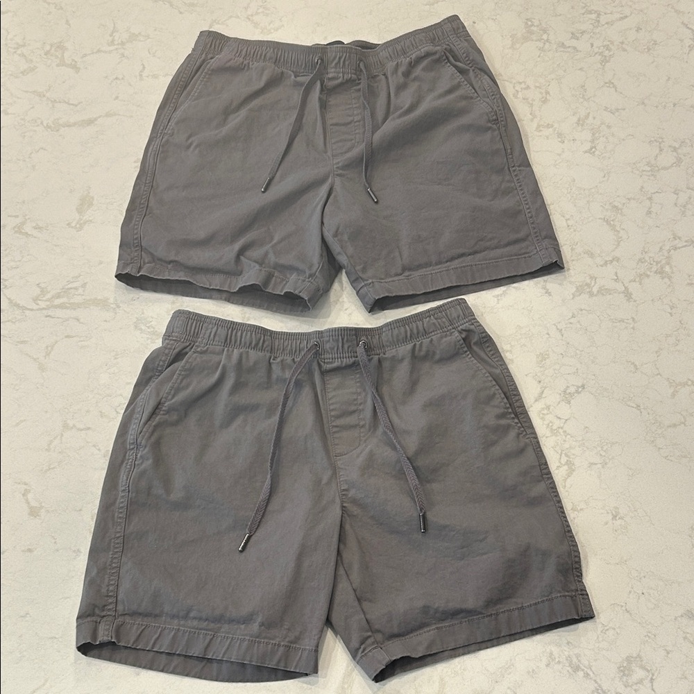 Gap Men's Gray Casual Chino Pull On Shorts Medium Bundle of 2